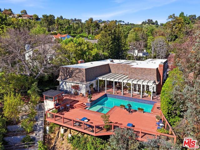 9820 Gloucester Drive, Beverly Hills, CA 90210