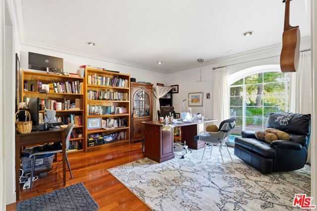 9820 Gloucester Drive, Beverly Hills, CA 90210