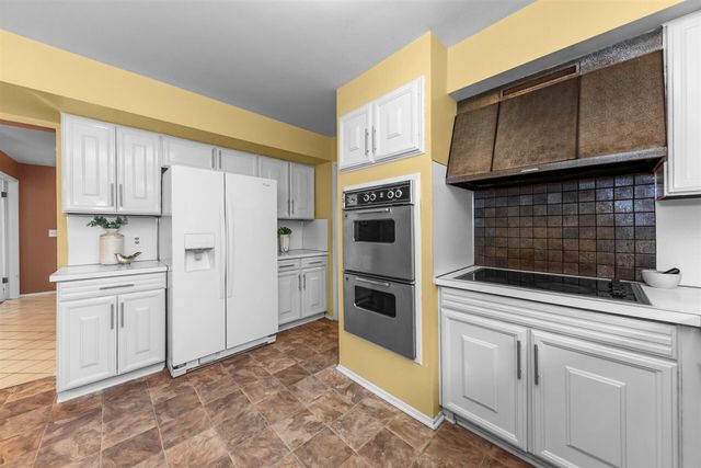 3163 Plymouth Road, Ann Arbor, MI 48105