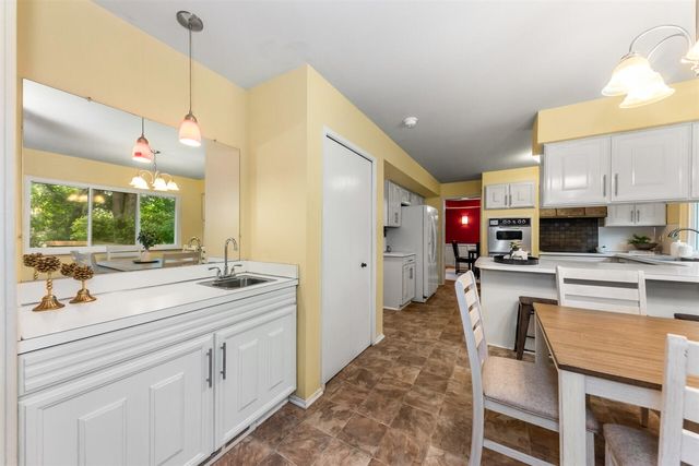 3163 Plymouth Road, Ann Arbor, MI 48105