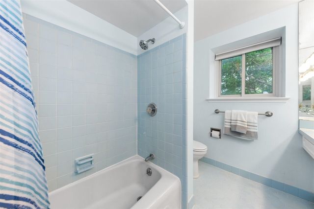 3163 Plymouth Road, Ann Arbor, MI 48105