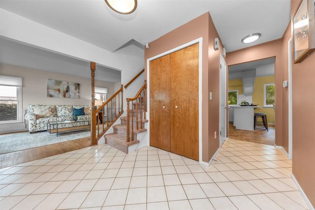 3163 Plymouth Road, Ann Arbor, MI 48105