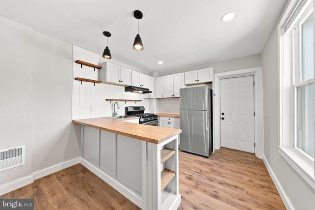 2633 JANNEY ST, Philadelphia, PA 19125