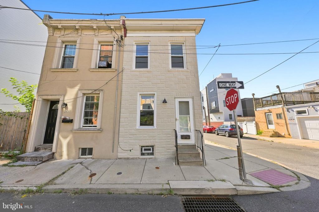 2633 JANNEY ST, Philadelphia, PA 19125