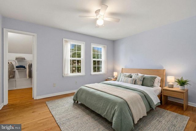 6149 STRASBURG DR, Centreville, VA 20121