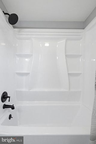 4 KELLER AVE, Hellam, PA 17406