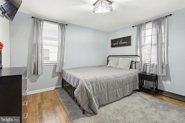 4 KELLER AVE, Hellam, PA 17406