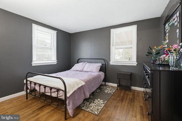 4 KELLER AVE, Hellam, PA 17406