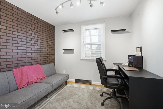 4 KELLER AVE, Hellam, PA 17406