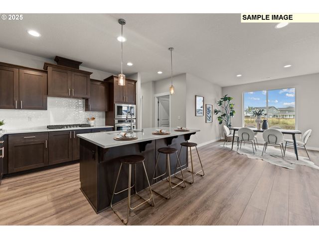 2604 Ne Claire Rd 202, Estacada, OR 97023