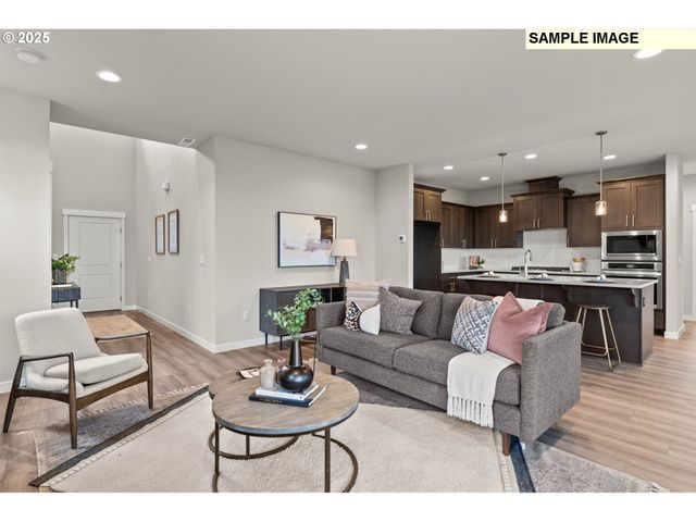 2604 Ne Claire Rd 202, Estacada, OR 97023