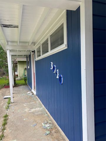 3040 19th Street, Beaumont, TX 77706