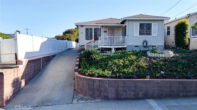 1223 W Elberon, San Pedro, CA 90732