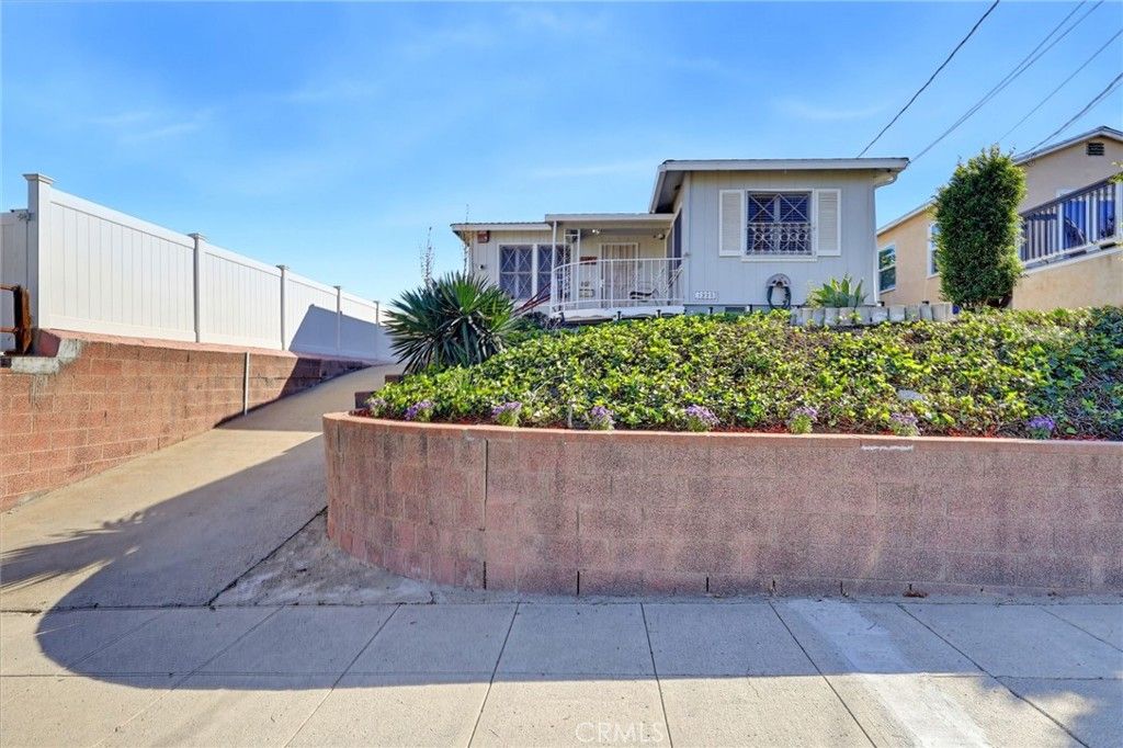1223 W Elberon, San Pedro, CA 90732 — photo 2