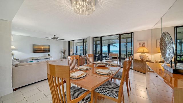 8764 MIDNIGHT PASS ROAD A306, Sarasota, FL 34242