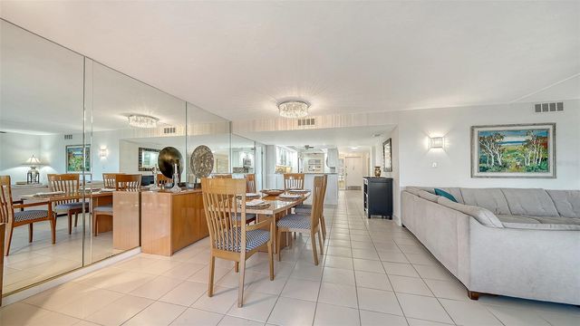 8764 MIDNIGHT PASS ROAD A306, Sarasota, FL 34242