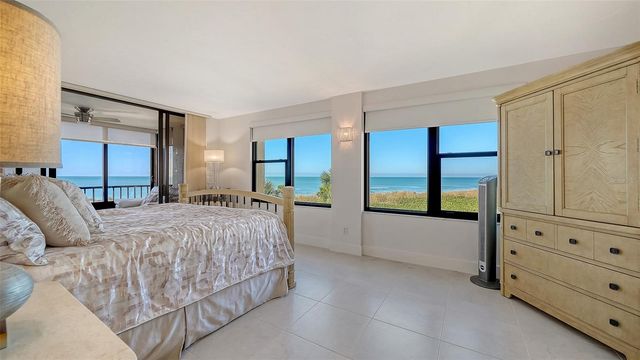 8764 MIDNIGHT PASS ROAD A306, Sarasota, FL 34242