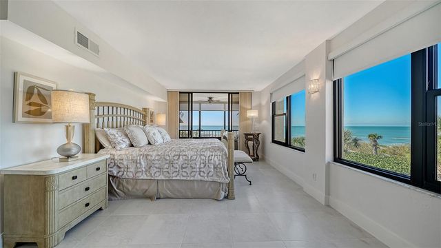 8764 MIDNIGHT PASS ROAD A306, Sarasota, FL 34242