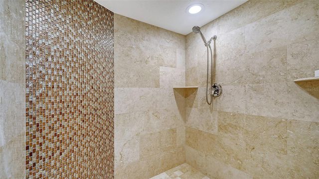 8764 MIDNIGHT PASS ROAD A306, Sarasota, FL 34242