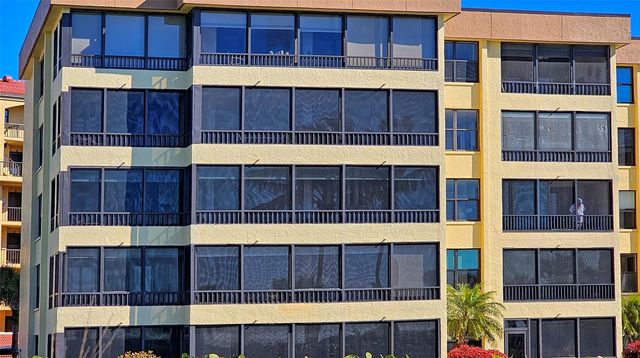 8764 MIDNIGHT PASS ROAD A306, Sarasota, FL 34242