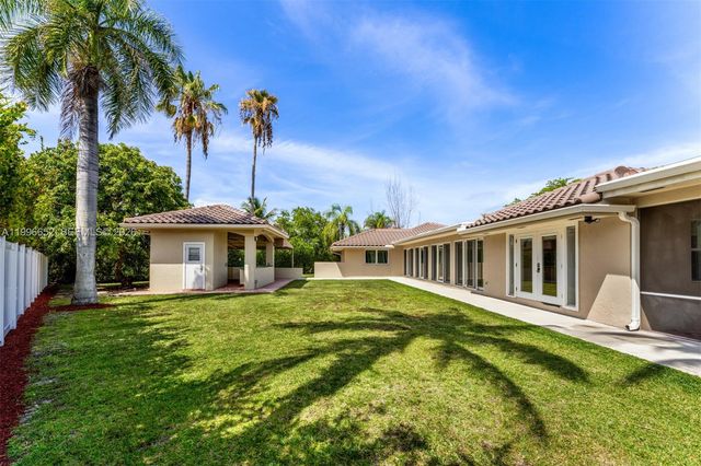 7201 SW 174th St, Palmetto Bay, FL 33157