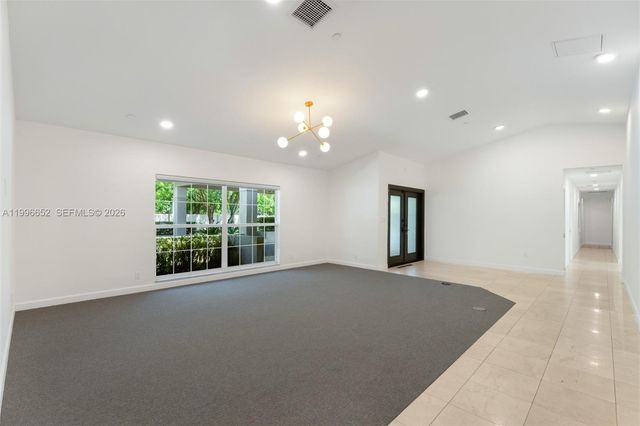 7201 SW 174th St, Palmetto Bay, FL 33157