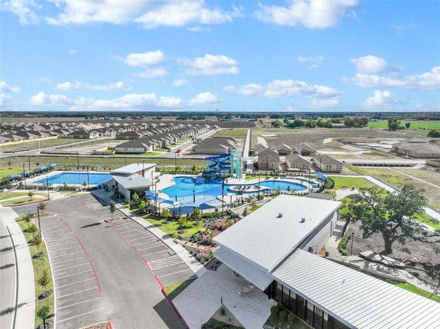 8904 James Bowie, Seguin, TX 78155