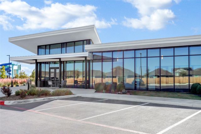 8904 James Bowie, Seguin, TX 78155