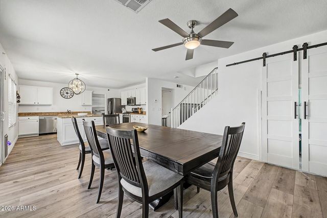 3131 W MOLLY Lane, Phoenix, AZ 85083