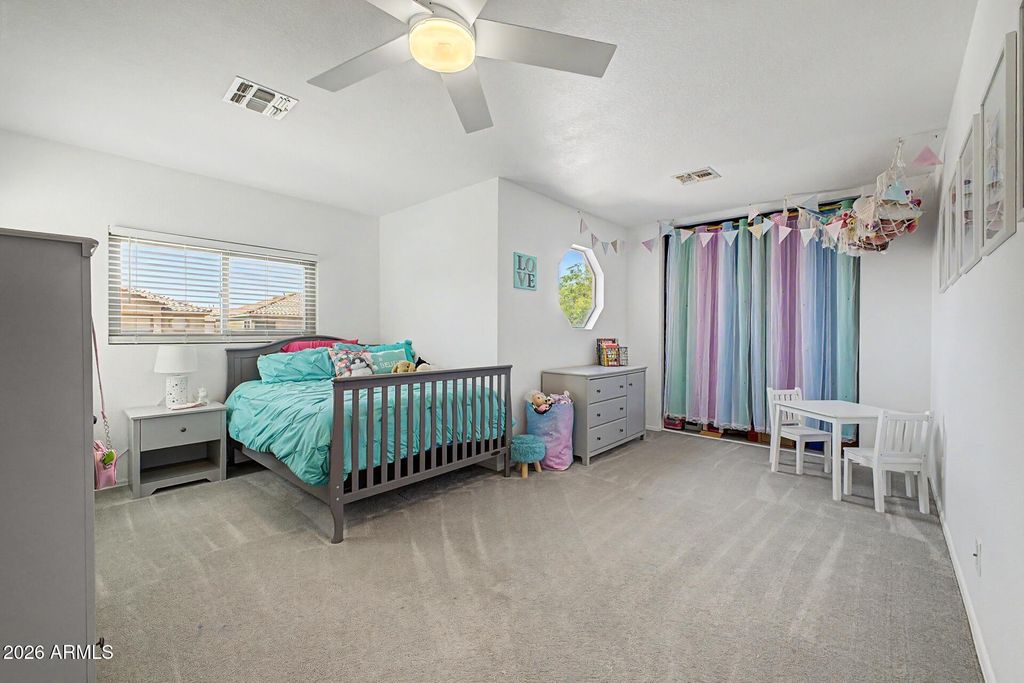 Image 15 of property listing at 3131 W MOLLY Lane, Phoenix, AZ 85083