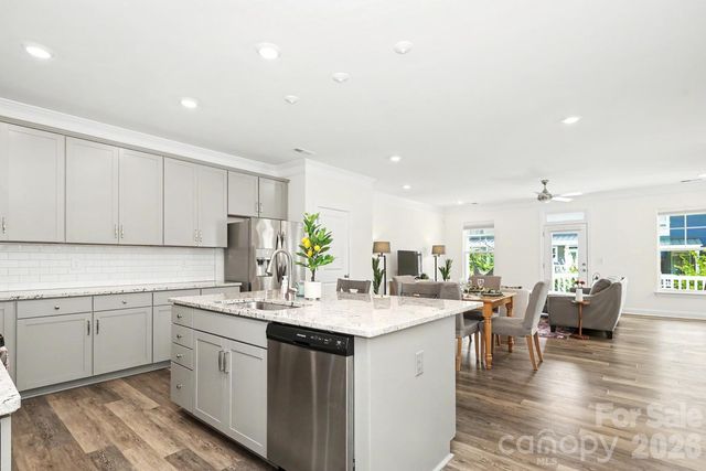 10307 Glenmere Creek Circle, Charlotte, NC 28262