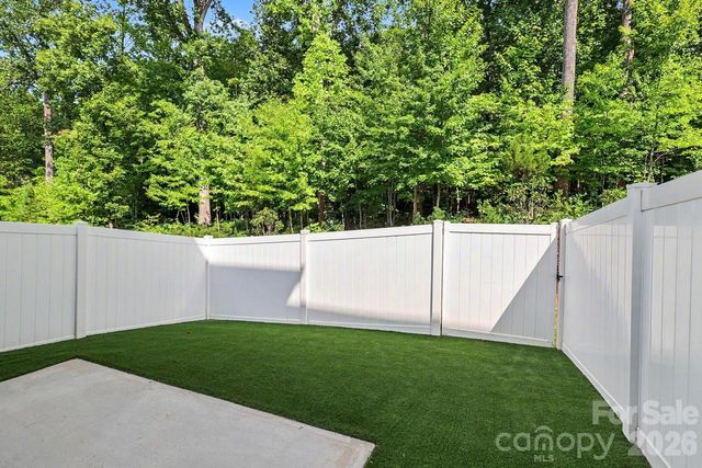 10307 Glenmere Creek Circle, Charlotte, NC 28262