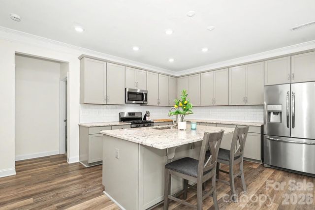 10307 Glenmere Creek Circle, Charlotte, NC 28262