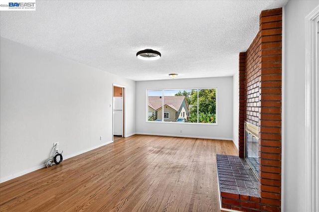 4516 Edwards Ln, Castro Valley, CA 94546