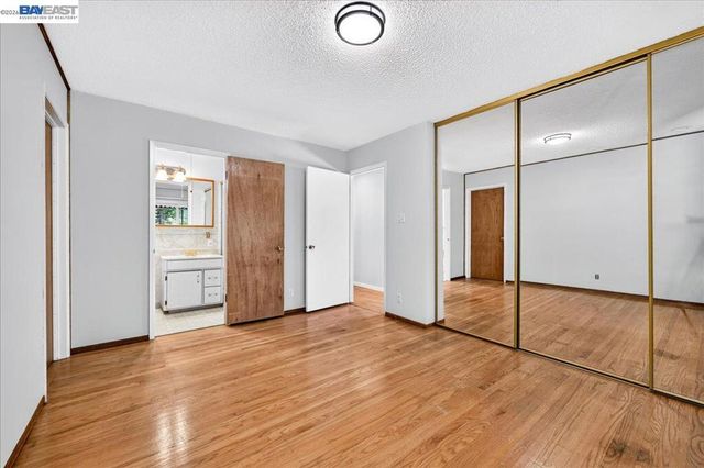 4516 Edwards Ln, Castro Valley, CA 94546