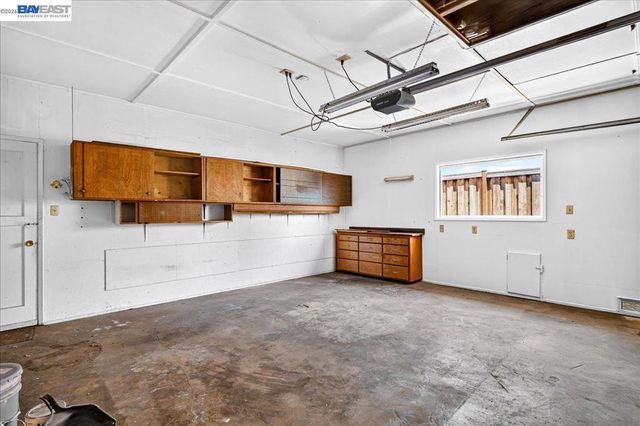 4516 Edwards Ln, Castro Valley, CA 94546