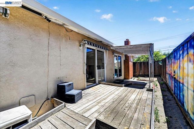 4516 Edwards Ln, Castro Valley, CA 94546