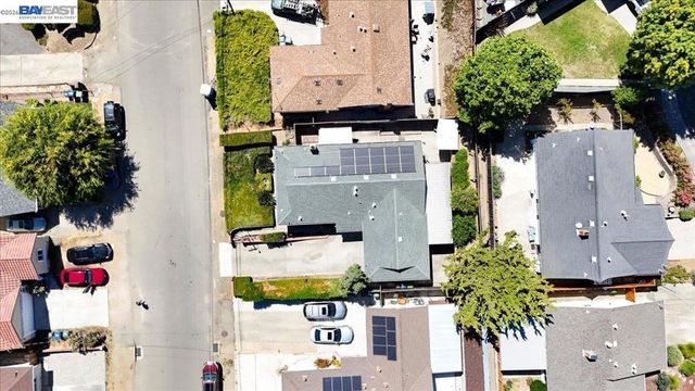 4516 Edwards Ln, Castro Valley, CA 94546