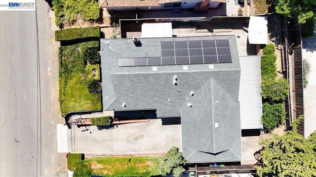 4516 Edwards Ln, Castro Valley, CA 94546