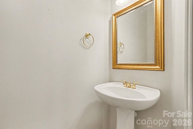 3111 Ethereal Lane, Charlotte, NC 28226