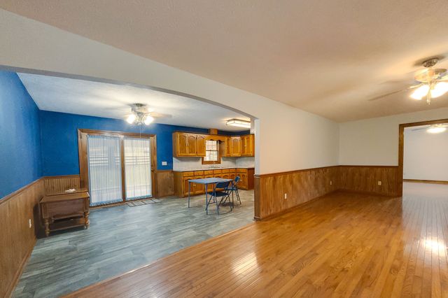 6680 Walker Creek Rd, Alexandria, TN 37012