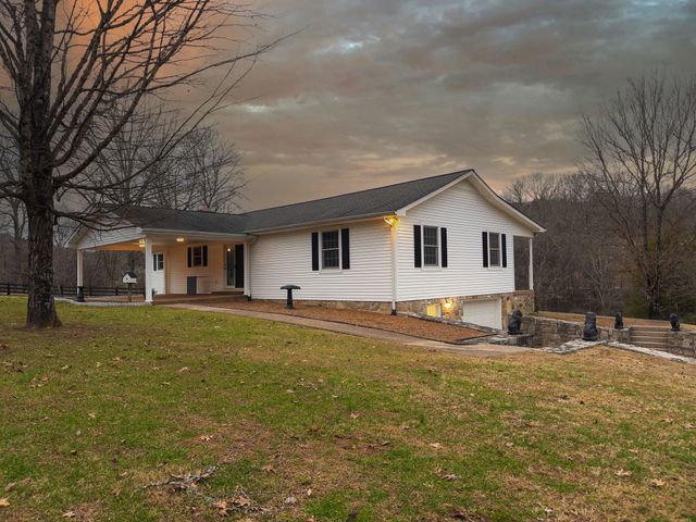 6680 Walker Creek Rd, Alexandria, TN 37012