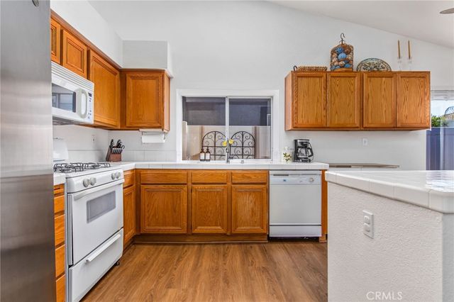 19385 Stonewood, Lake Elsinore, CA 92530