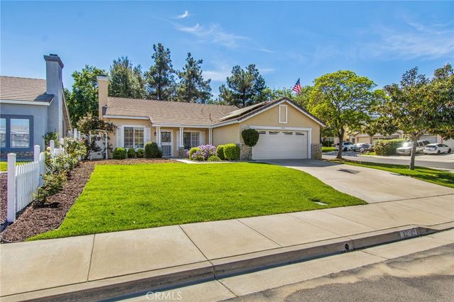 19385 Stonewood, Lake Elsinore, CA 92530