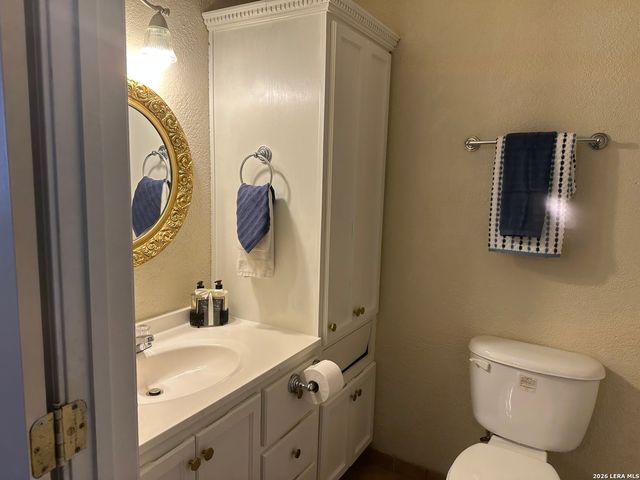 703 N 9th, Carrizo Springs, TX 78834