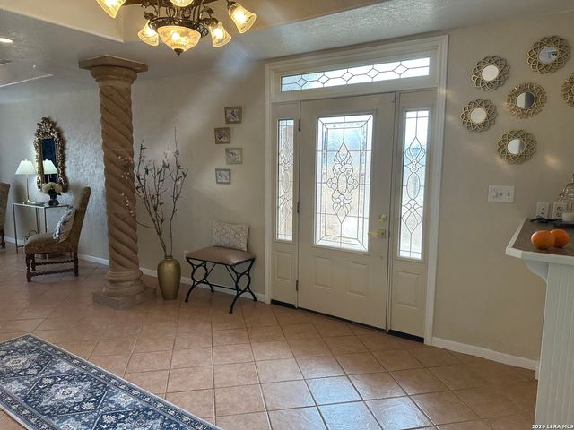 703 N 9th, Carrizo Springs, TX 78834