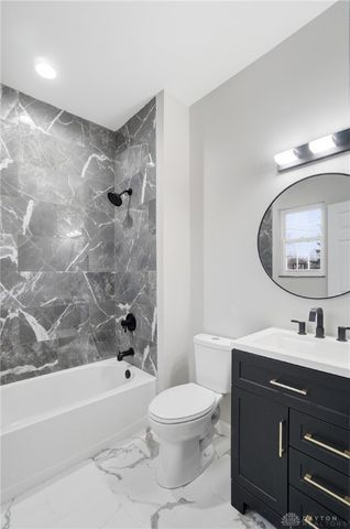 831 17th Avenue, Middletown, OH 45044