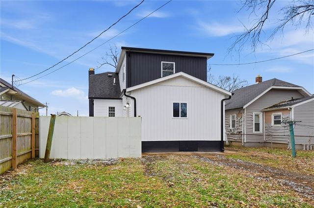 831 17th Avenue, Middletown, OH 45044