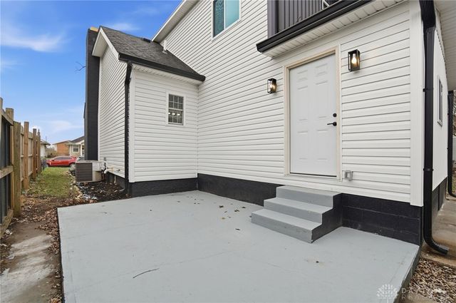 831 17th Avenue, Middletown, OH 45044