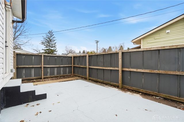 831 17th Avenue, Middletown, OH 45044